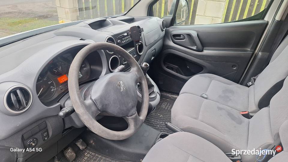 Peugeot Partner 16 HDI Rok produkcji 2014 Motoryzacja Lublin