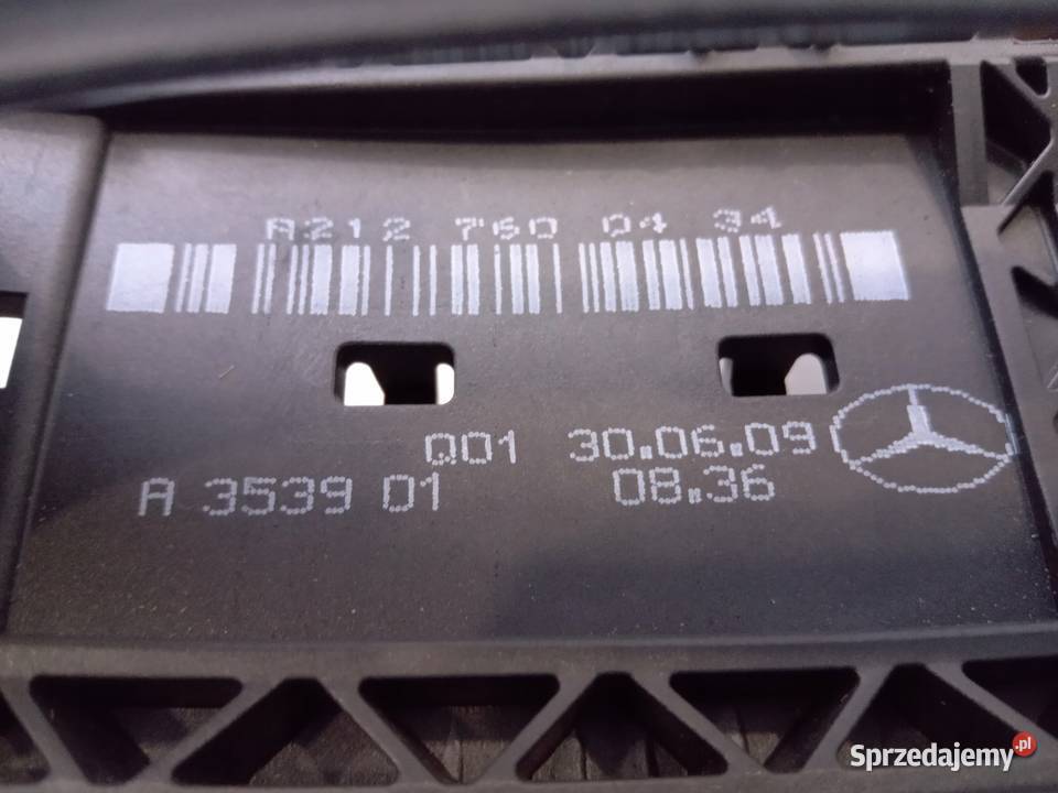 KLAMKA DRZWI PRAWA TYŁ MERCEDES EKLASA W212 Nowy Tomyśl sprzedam