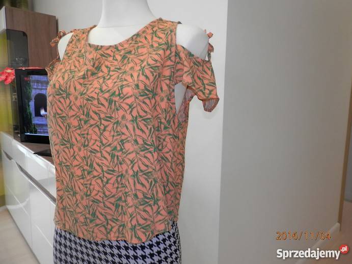 Bluzka Mango Odkryte Ramiona Pudrowa z Nadrukiem Rozmiar 40(L) Moda i Styl Łomża sprzedam