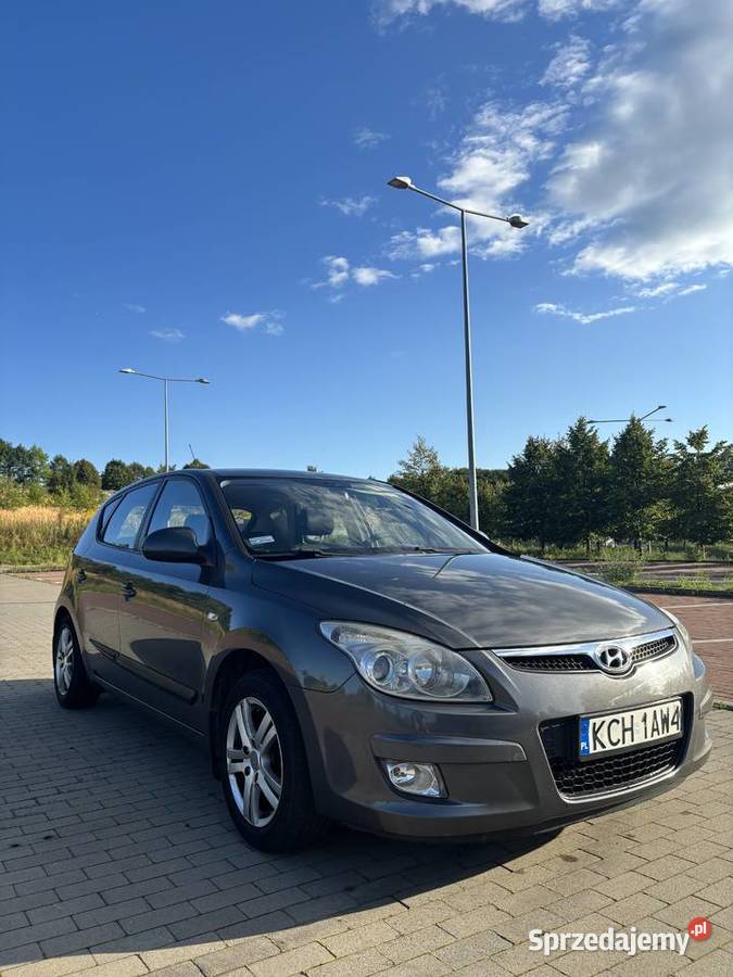 Hyundai i30 14 Benzyna 2007 Wersja Comfort 109KM Libiąż