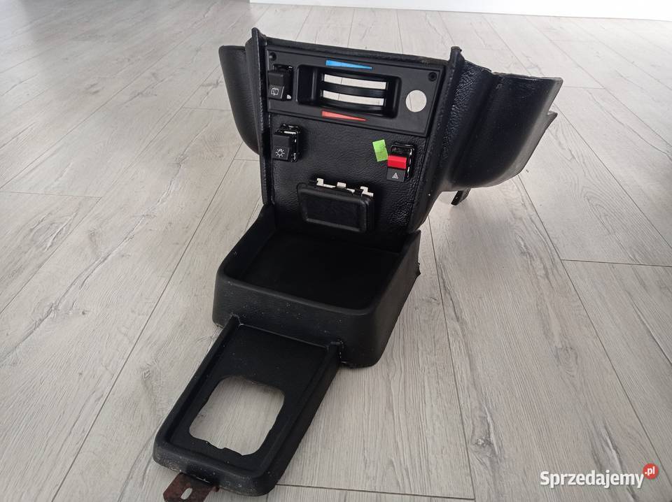 Konsola półka deska rozdzielcza Fiat 125 Lublin