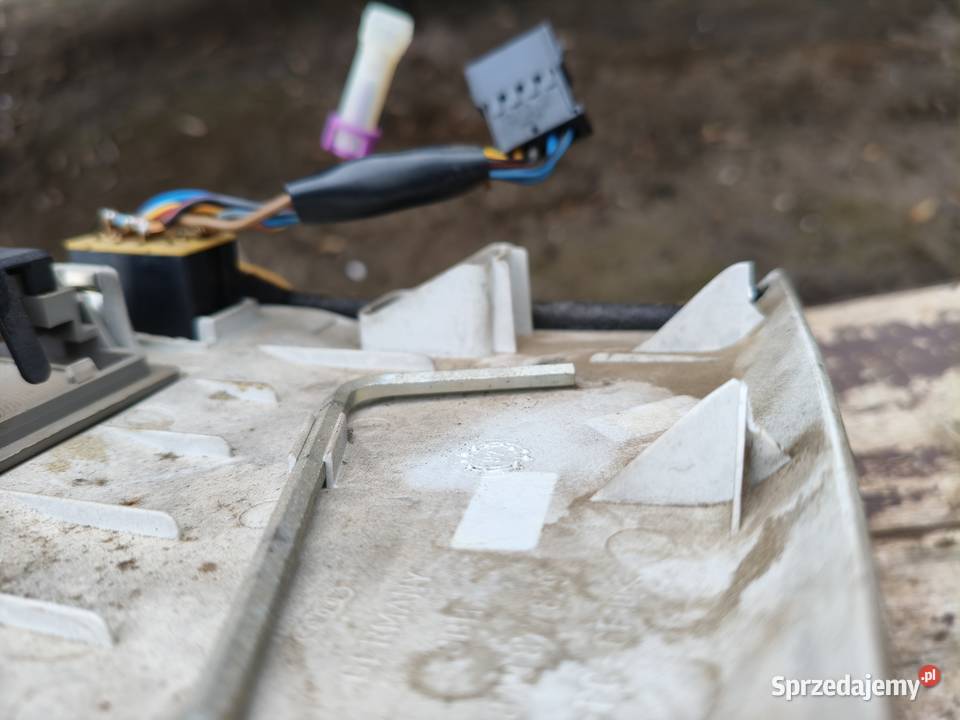 Panel szyberdachu lampka oświetlenia przycisk Chełm