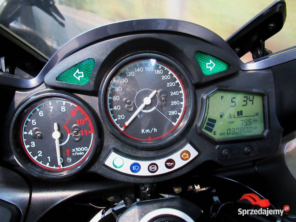 Yamaha FJR 1300 niski przebieg 30800 DOWÓZ RATY Kutno