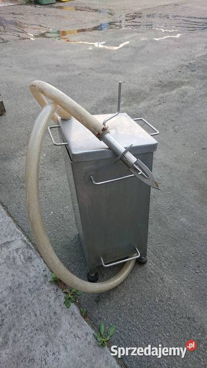 Wirówka do krwi z nozem i wężem ssącym Raków