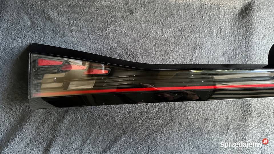 VW ID4 LIGHT BLENDA KLAPY BAGAZNIKA LAMPA TYLNA Lampy tylne Gorzów Wielkopolski sprzedam