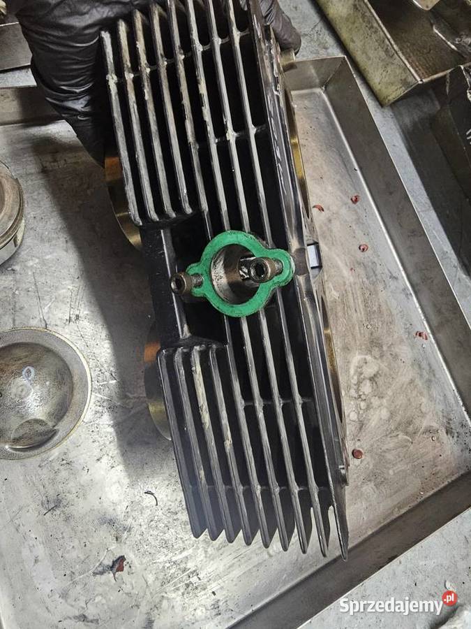Suzuki GS 500 cylinder cylindry tłoki tłok GS500 dolnośląskie Jelenia Góra