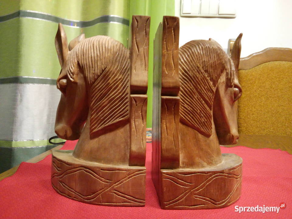 Rzeźby głowy konia mazowieckie Komornica