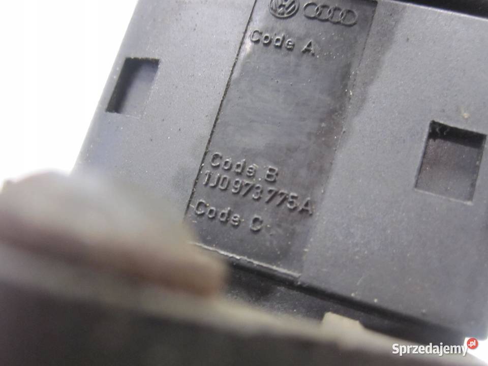 AUDI TT I 8N przepływomierz 8N0133835AC Przepływomierze świętokrzyskie