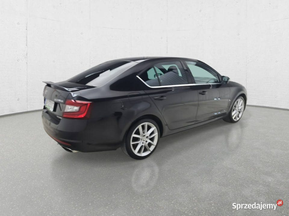 koda Octavia III 2013 Komorniki