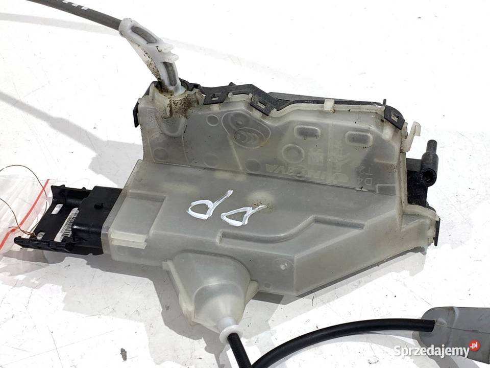 ZAMEK DRZWI PRAWY PRZÓD CITROEN C4 CACTUS