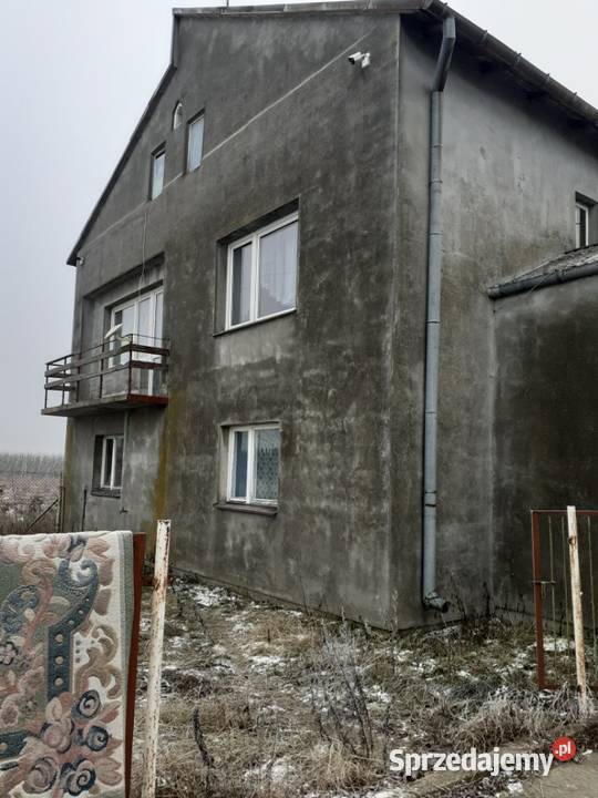 Sprzedam części domu jednorodzinnego do remontu Mała Wieś