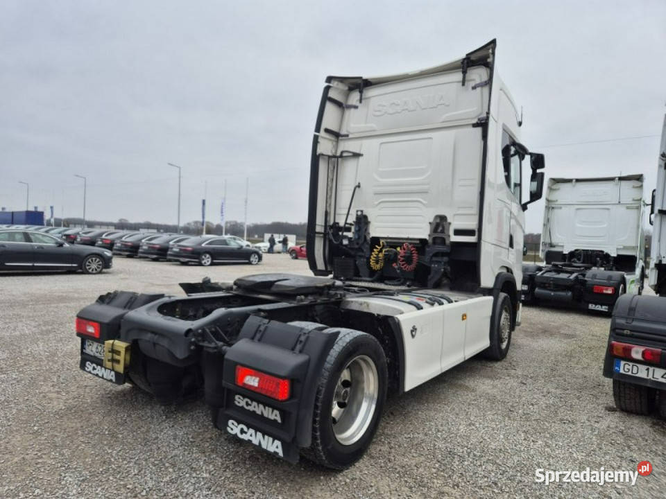 Scania 530 Samochody ciężarowe Komorniki