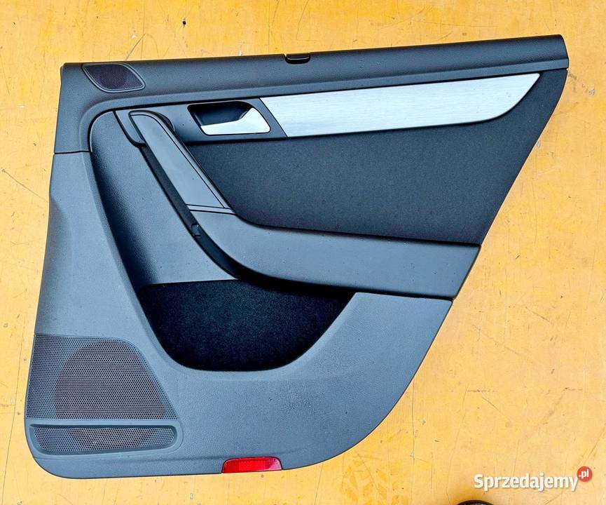 VW PASSAT B7 2014 TAPICERKA DRZWI BOCZEK KOMPLET Radom