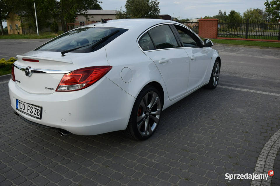 Opel Insignia 16B 180 Klima Pdc 160 Sprowadzony 4/5 podkarpackie Majdan Sieniawski