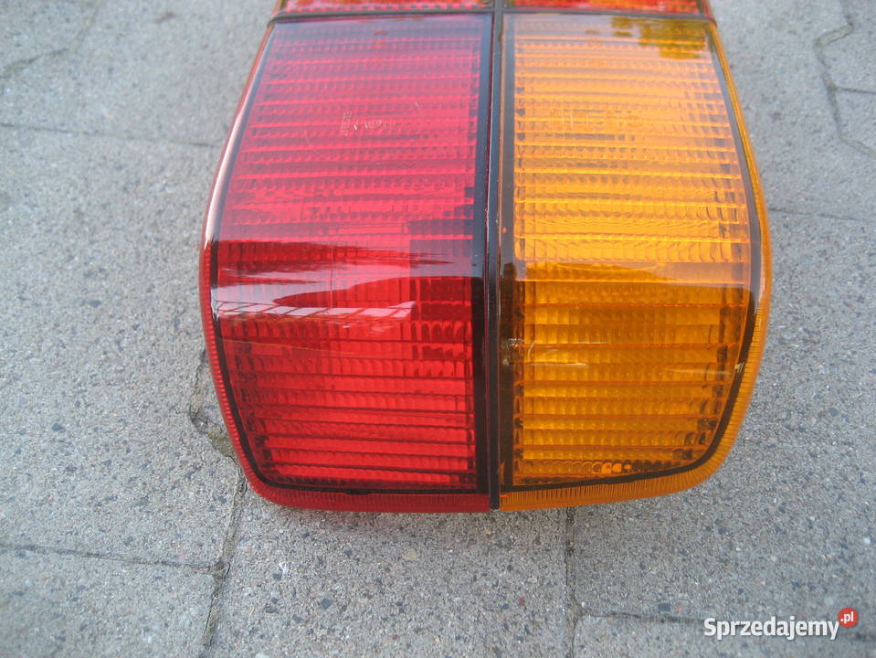 volvo 240 lampa tył prawa hella Rakoniewice