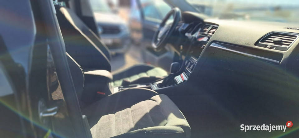 Volkswagen Golf Automat Climatronic R LINE ledy lakier metallic Lębork