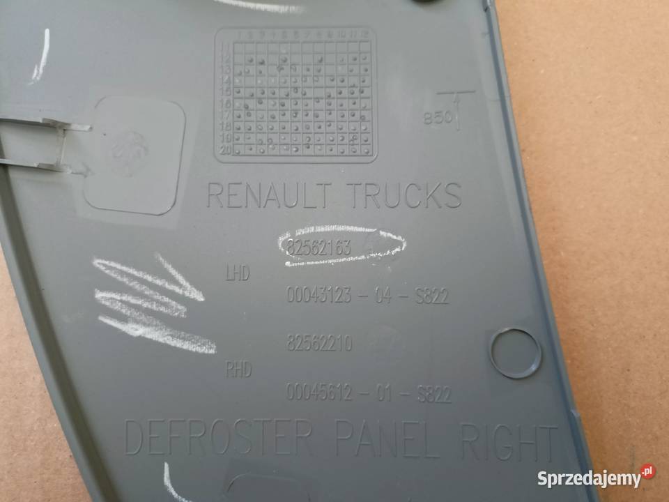 PODSZYBIE PRAWE ELEMENT KONSOLI RENAULT GAMA T Pozostałe Sulechów