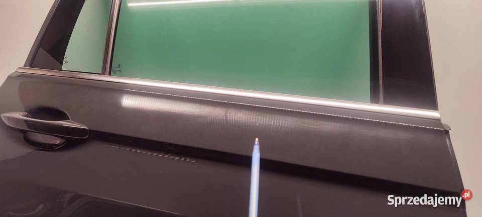 VW TIGUAN II DRZWI PRAWY TYŁ I7F 5NA833056J