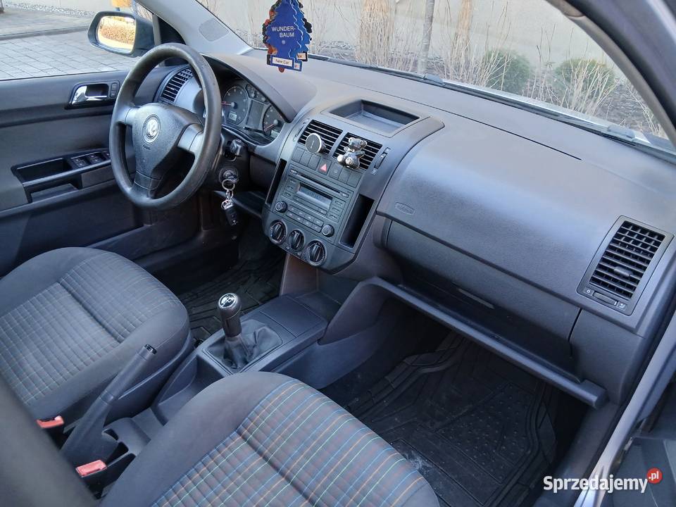 VOLKSWAGEN POLO 12 2007r 5drzwiowy Niski Gliwice sprzedam