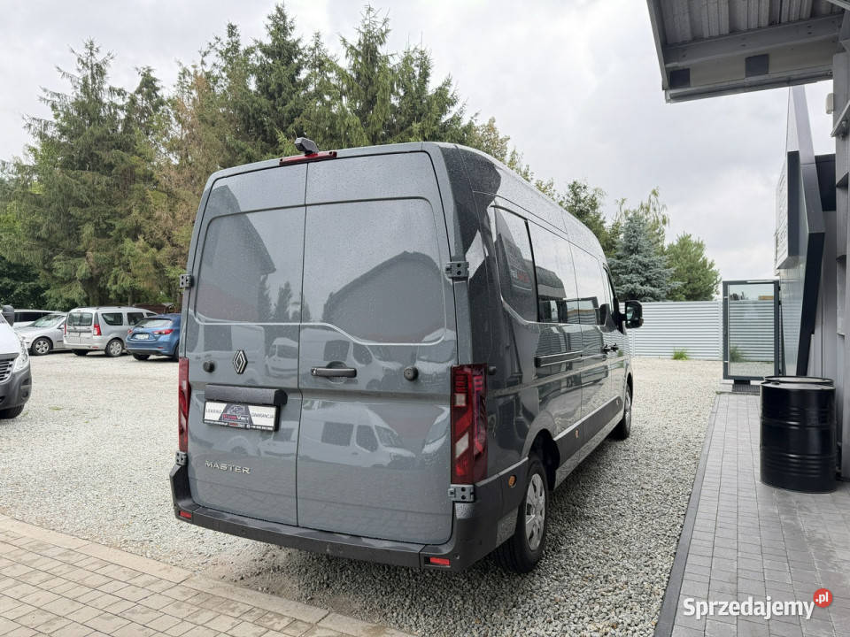 Renault Master 9 osobowy 2026r nowy 2lata immobilizer Warszawa