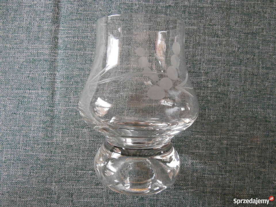 Szklaneczki do wina zdobione 6 Bydgoszcz sprzedam