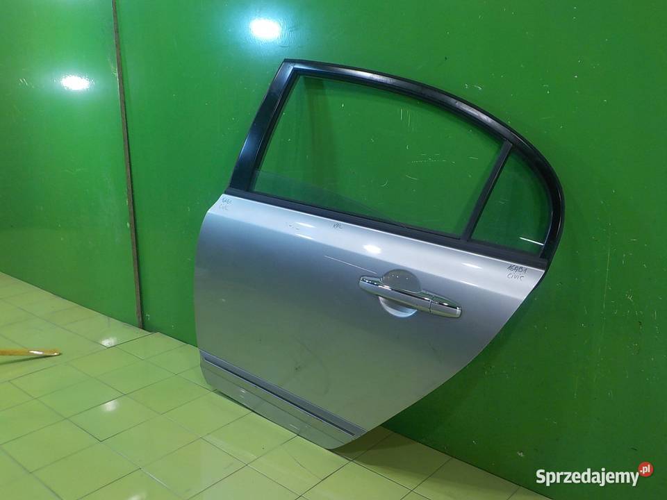 HONDA CIVIC VIII 14 IDSI AUT 06r SEDAN 4D drzwi Suków