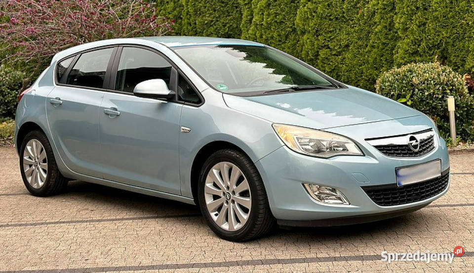 Opel Astra Opel Astra J 16i 115 MPI 5Drzwi Ładna isofix Wrocław