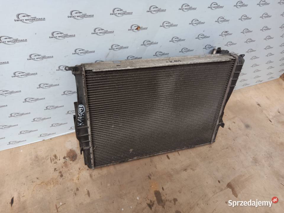 BMW E90 LIFT 20 D 09r chłodnica wody Części samochodowe Kielce