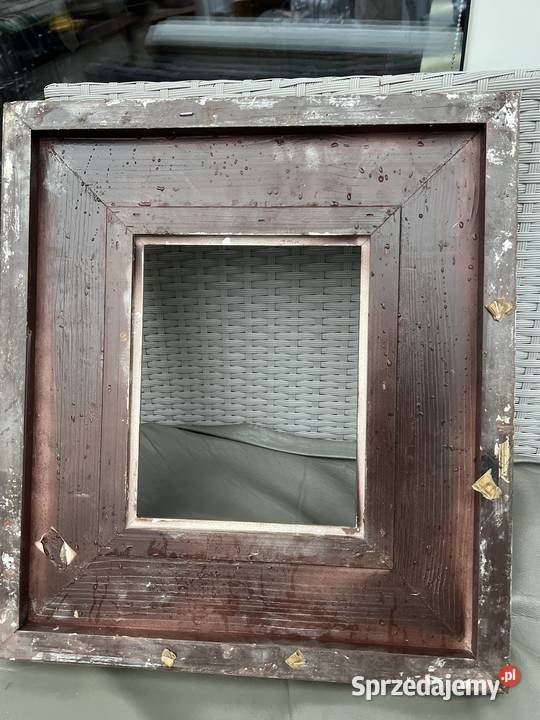 Rama rzeźbiona drewniana złota Bystrzyca Kłodzka