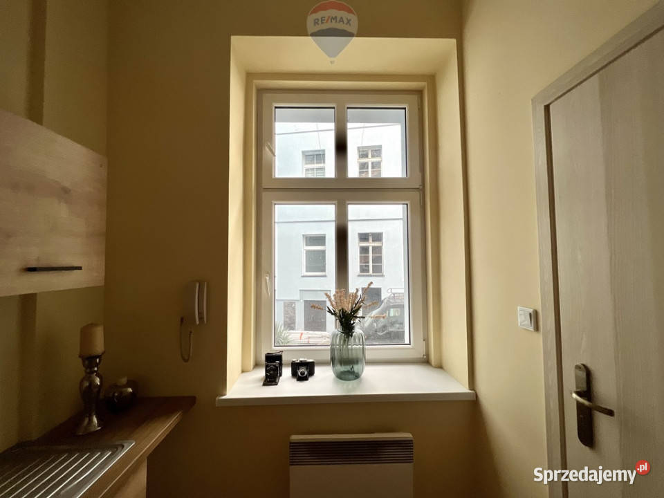 Kawalerka w centrum Gniezna wysokie sufity Gniezno