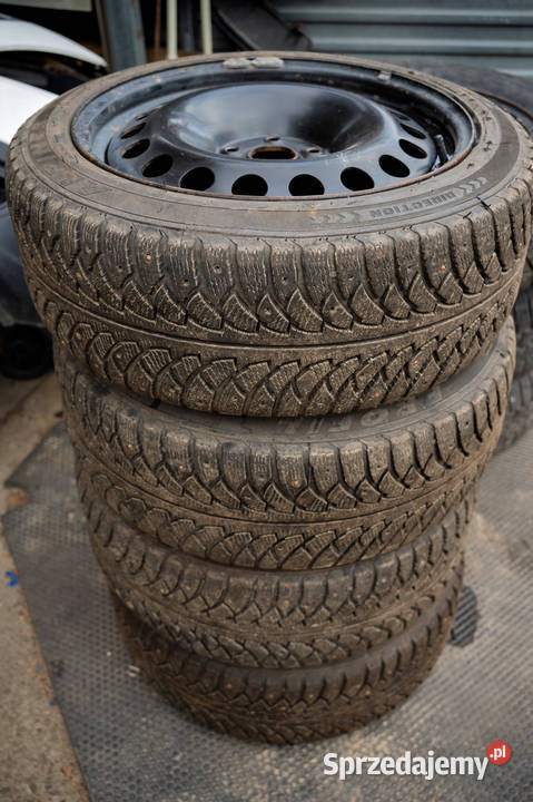 Koła zimowe 22545 R18 z kolcami felgi stalowe VW Samochodowe Tymbark sprzedam