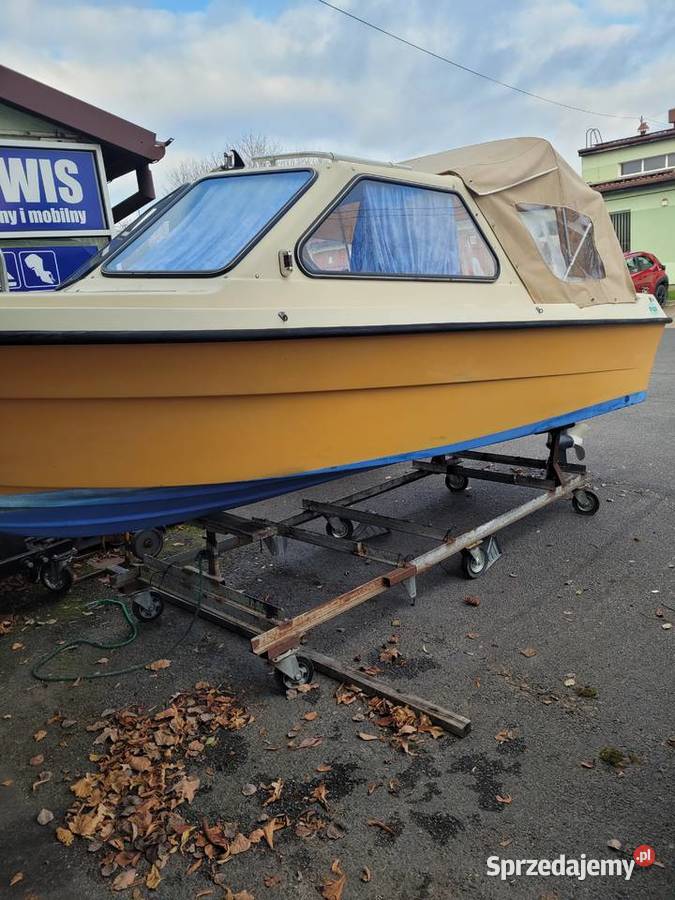 Jacht motorowy łódź Olsztyn