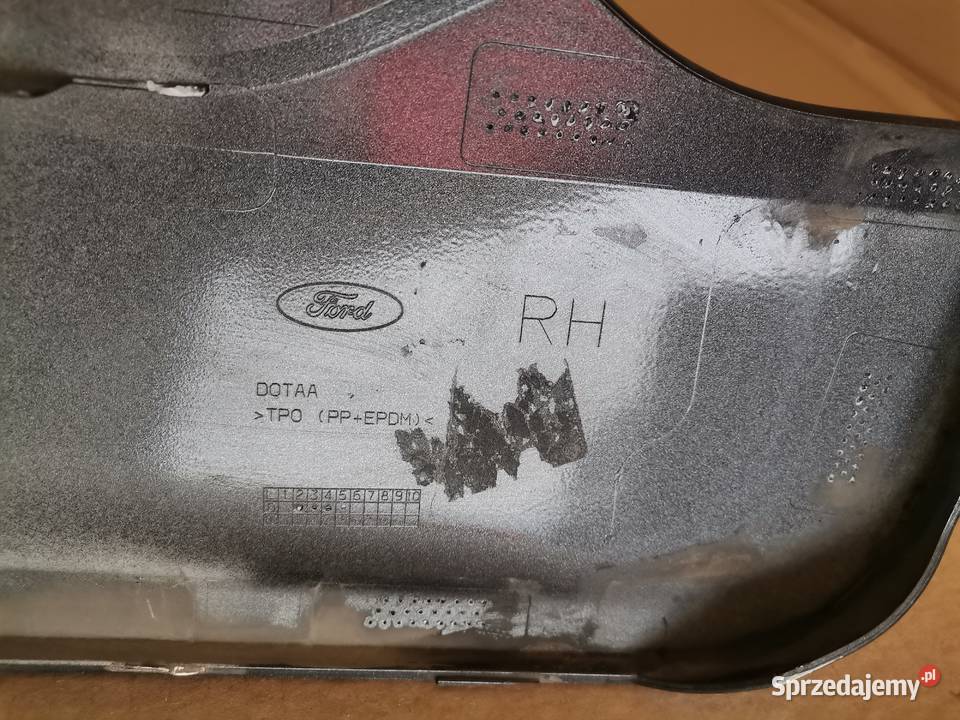 FORD KUGA MK3 LISTWA DRZWI PRAWY TYŁ PRAWA TYLNA Bieleń
