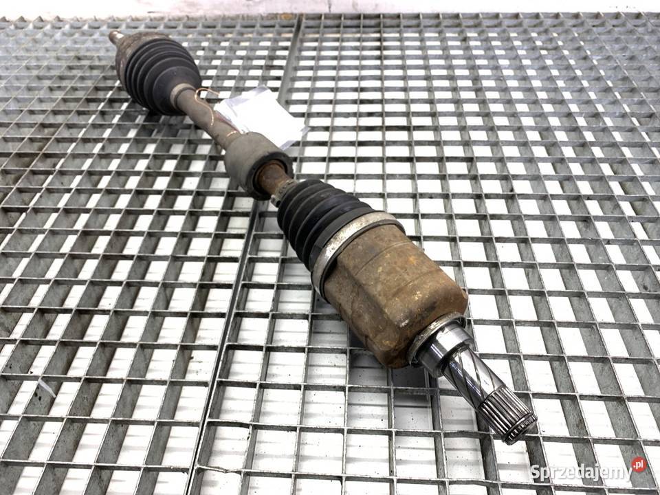 PÓŁOŚ LEWY PRZÓD DACIA DUSTER 16 105 1018 osobowe sprzedam