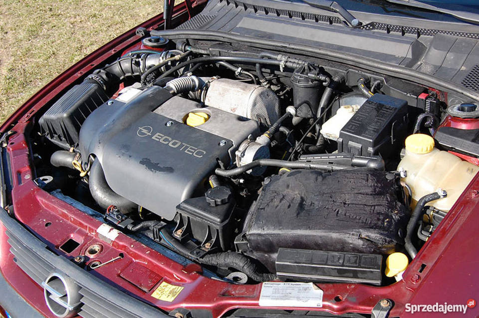 OPEL VECTRA B KOMBI 20 DTL KLIMATYZACJA ORYGINAŁ klimatyzacja Kielce sprzedam