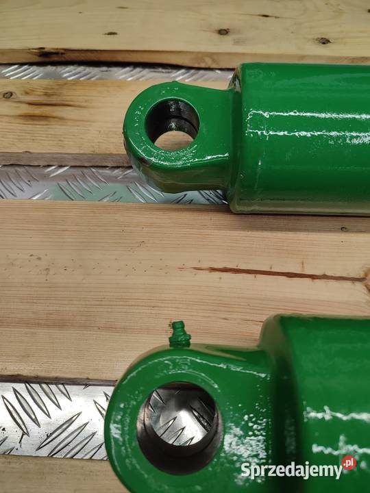 Siłownik podnośnika JOHN DEERE 6810 Tył Pozostałe wielkopolskie Wilkowo