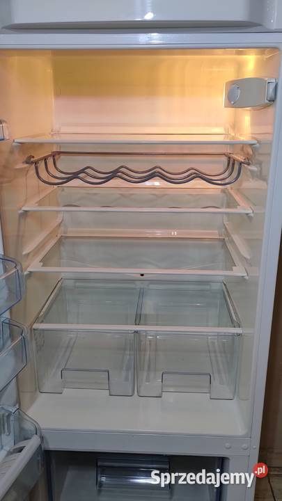 Lodówka Electrolux wysokość 154 pojemność 269 60cm Lodówki i zamrażarki Lipno