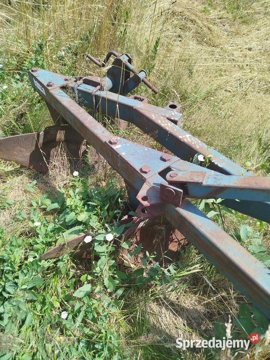 Pług zagonowy 3 skibowy nieuszkodzony Olesno