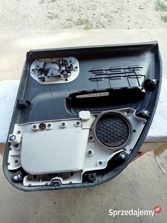 Boczek Drzwi Lewy Tył Citroen C3 III podkarpackie Olchowa