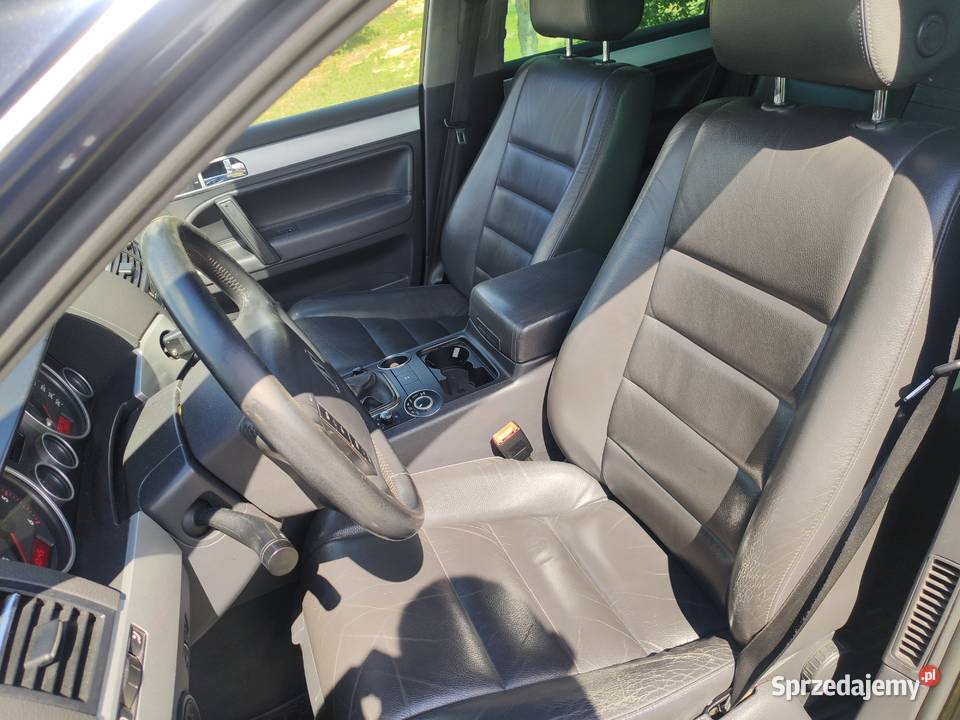 Volkswagen Touareg 25 TDI Bronów