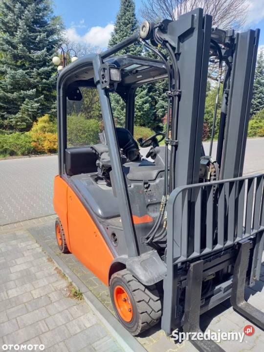Wózek widłowy Linde H20 Diesel 2011 r Triplex sprzedam