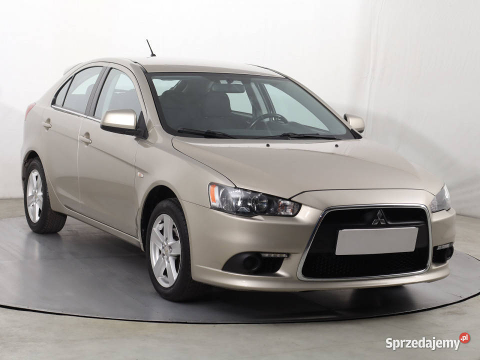 Mitsubishi Lancer 18 i nieuszkodzony