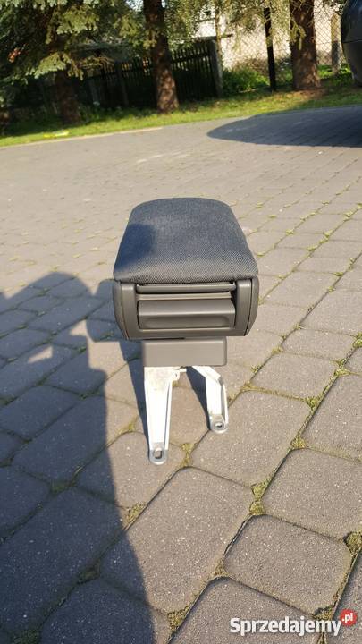 Podłokietnik Audi a3 8L szary osobowe Kamień