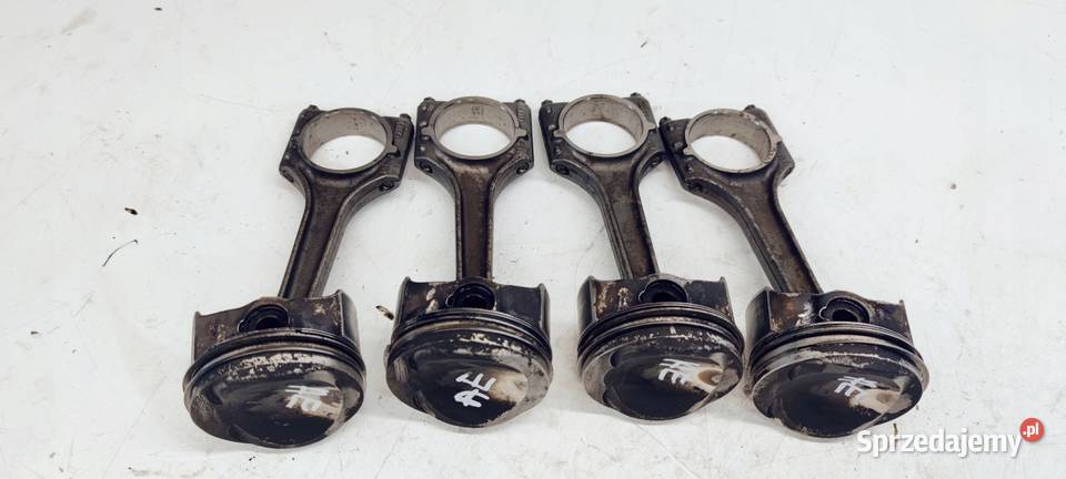 TŁOK KORBOWÓD AUDI VW CAB 18 TFSI 06H 06HAE Przystajń sprzedam