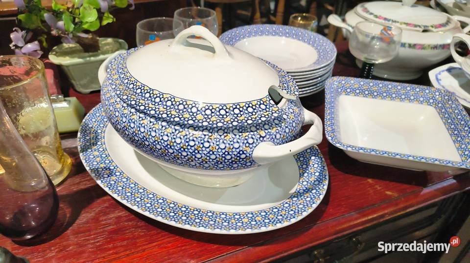 Stary komplet obiadowy