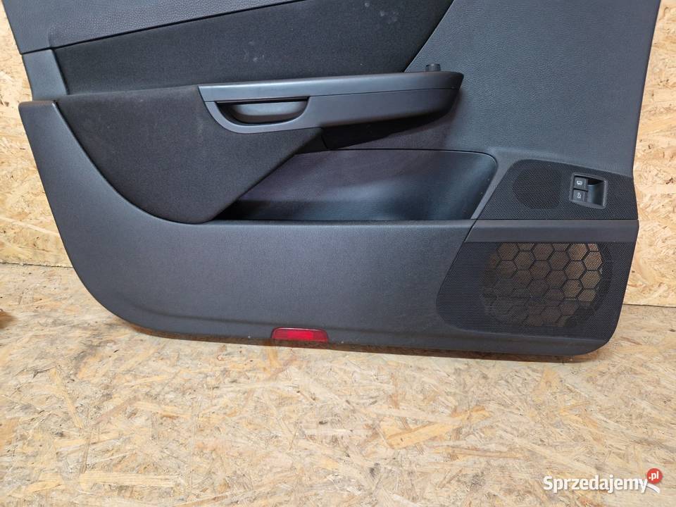 Vw passat B6 boczek kierowcy lewy przód sprzedam