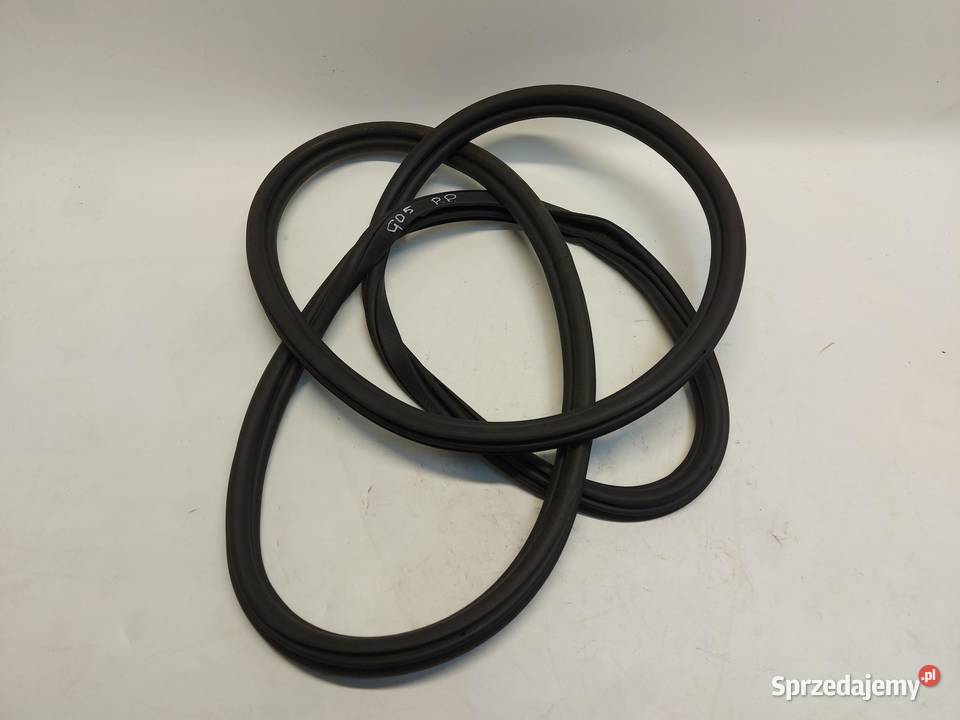 BMW G05 X5 30d 2019r USZCZELKA PRAWY PRZÓD