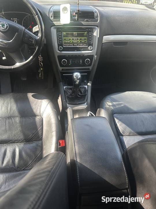 Piękna Skoda 2010 poduszka powietrzna Octavia Grudziądz