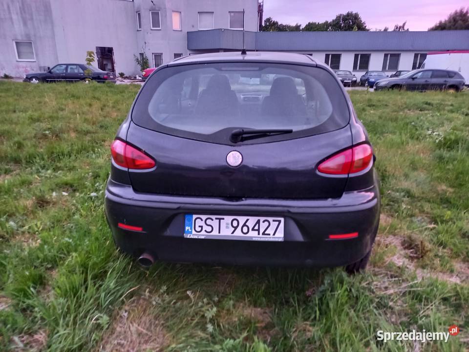 Alfa Romeo 147 19 diesel cała na części osobowe Gdynia sprzedam