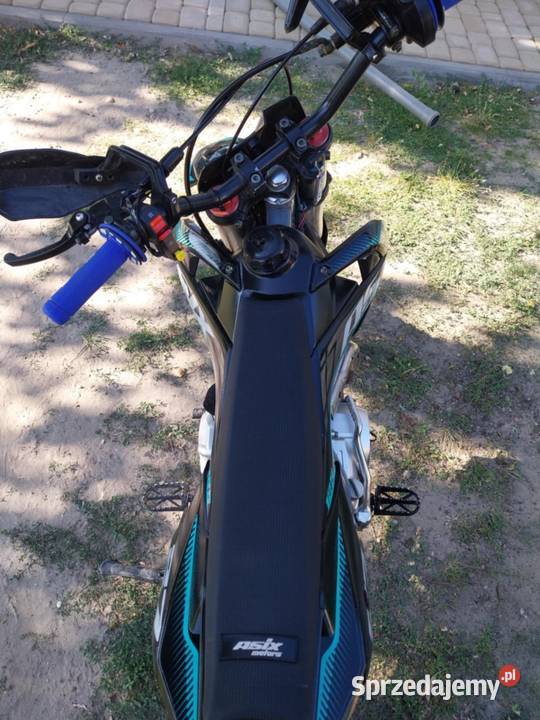 Asix xmotos 125cc czterosuwowy Xmotos Nasielsk sprzedam